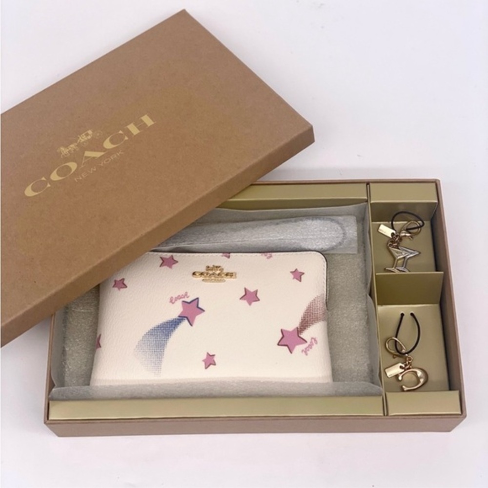 Coach Corner Zip Wristlet Wallet with Disco Star Print Boxed